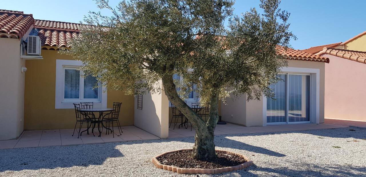Residence Vacances & Appart'Hotel La Provence Saint-Mitre-les-Remparts Exterior photo